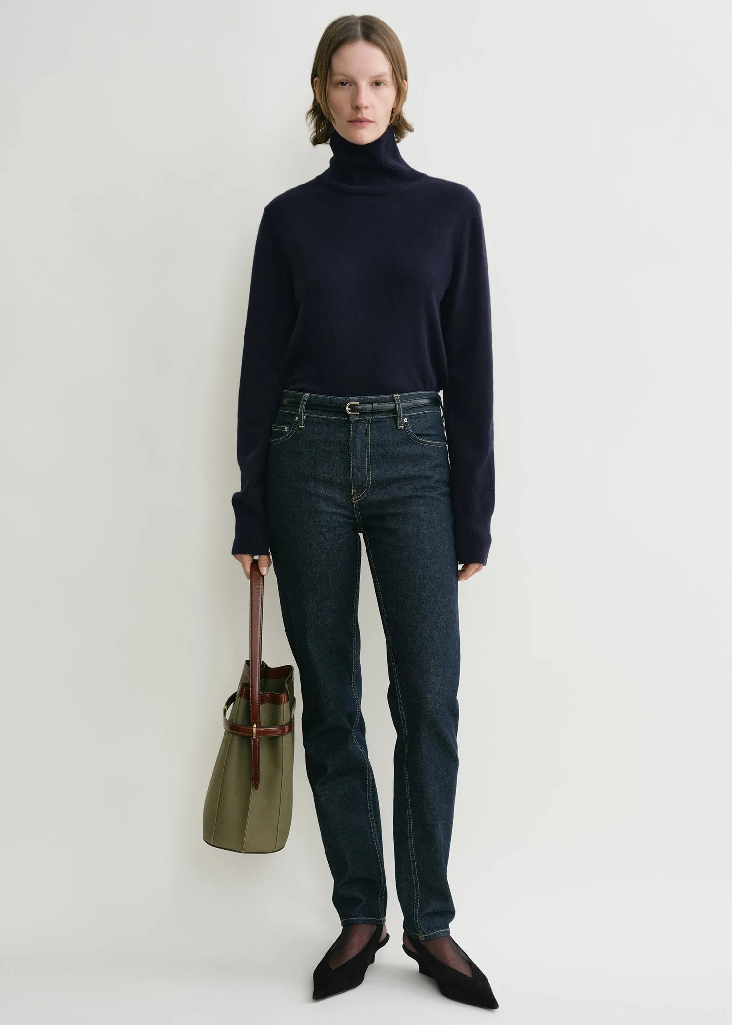 Cropped turtleneck navy